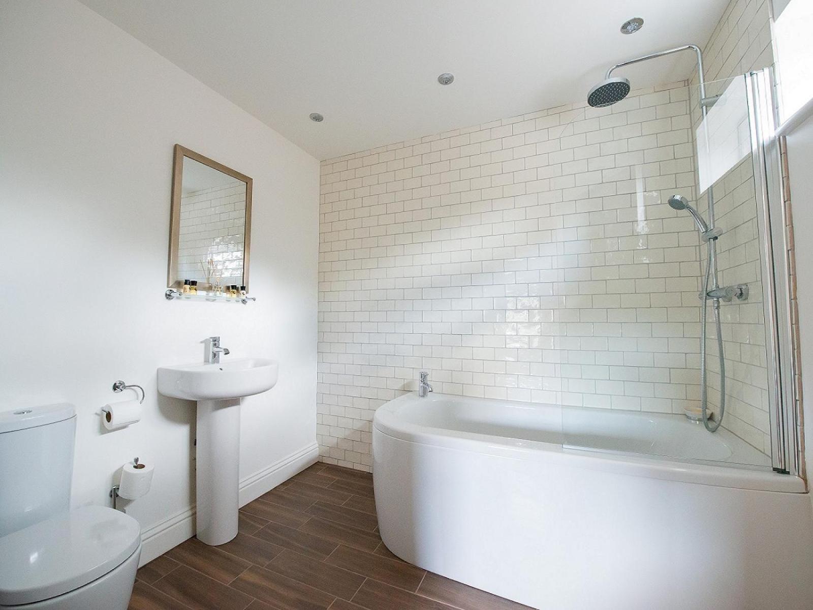 The Boathouse 4*